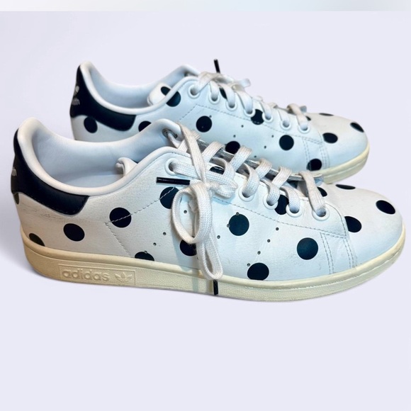 adidas Shoes - Big kids/ women’s 7 Polka dot Adidas Stan Smith trainers #polkadot